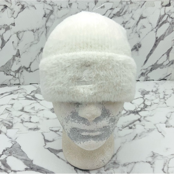 Men’s Kangol Gardenia Faux Fur Casual Beanies NWT - Picture 2 of 3